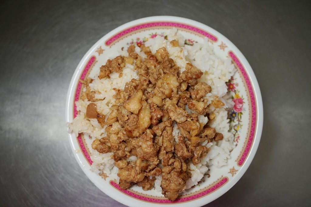 【宜蘭南澳碧候溫泉美食推薦】在地平價小吃好選擇 魯肉飯/炒飯都好好味 原民小吃部 【宜蘭南澳碧候溫泉美食推薦】在地平價小吃好選擇 魯肉飯/炒飯都好好味 原民小吃部