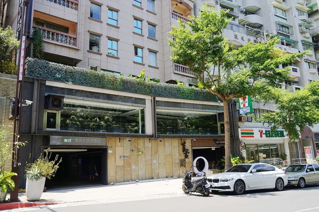 【北投泡湯溫泉會館推薦】白磺溫泉幸福雙人房湯屋 泡湯就送景觀餐廳下午茶 嘉賓閣溫泉會館 【北投泡湯溫泉會館推薦】白磺溫泉幸福雙人房湯屋 泡湯就送景觀餐廳下午茶 嘉賓閣溫泉會館