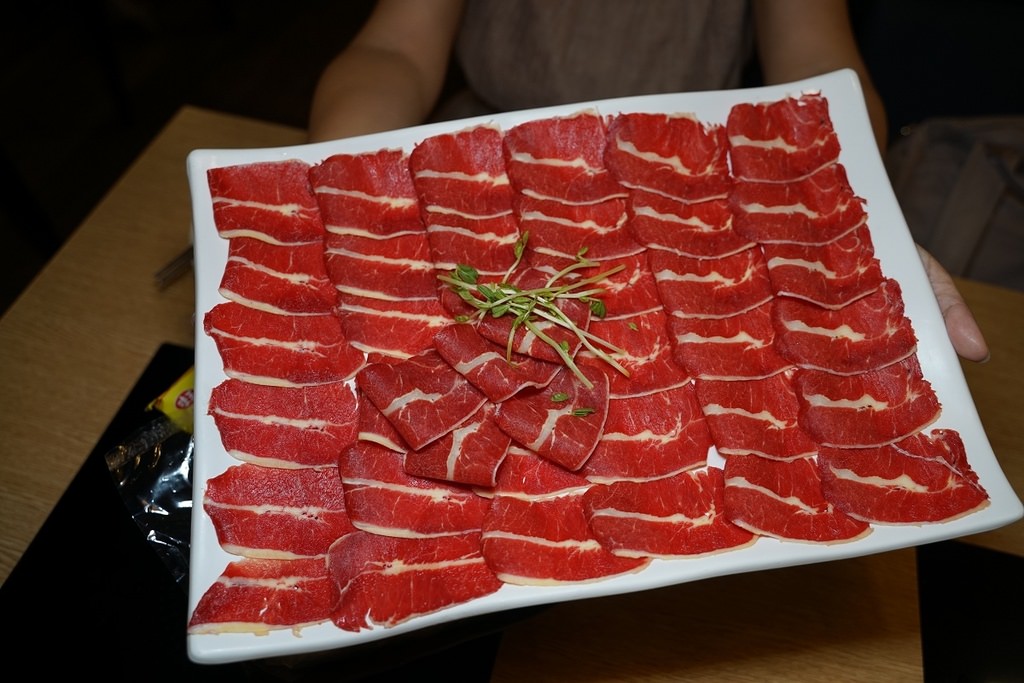 【台北東區火鍋宵夜餐廳推薦】火鍋第一品牌樂多多集團 肉粉FUN暑假感恩回饋 肉多多火鍋大安大安店 【台北東區火鍋宵夜餐廳推薦】火鍋第一品牌樂多多集團 肉粉FUN暑假感恩回饋 肉多多火鍋大安大安店