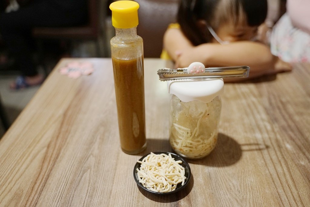 【中央大學美食推薦】內用白飯/味噌湯/高麗菜絲無限量供應 高CP值日式豬排專賣 阿米玲食堂 【中央大學美食推薦】內用白飯/味噌湯/高麗菜絲無限量供應 高CP值日式豬排專賣 阿米玲食堂