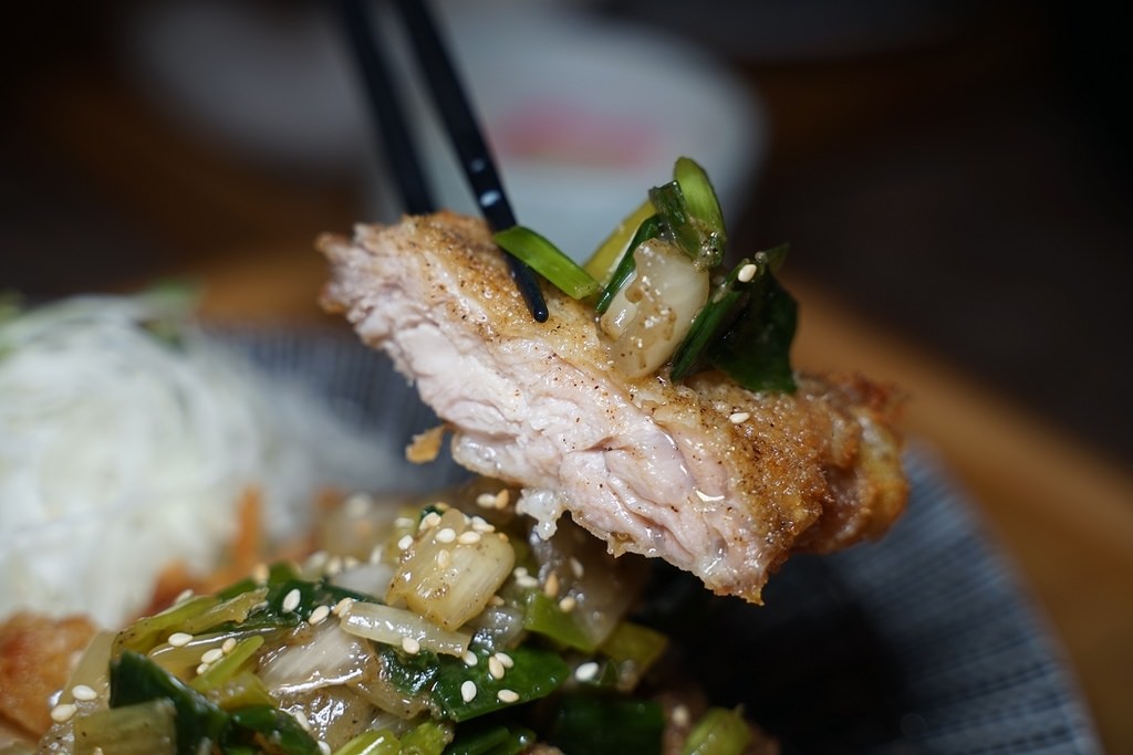 【中央大學美食推薦】內用白飯/味噌湯/高麗菜絲無限量供應 高CP值日式豬排專賣 阿米玲食堂 【中央大學美食推薦】內用白飯/味噌湯/高麗菜絲無限量供應 高CP值日式豬排專賣 阿米玲食堂