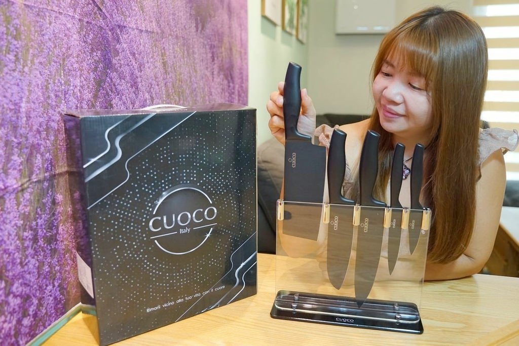 【刀具組推薦】420不鏽鋼打造 墨晶鋼刀氧化技術 【義大利CUOCO】粉末鋼5刀6件組 【刀具組推薦】420不鏽鋼打造 墨晶鋼刀氧化技術 【義大利CUOCO】粉末鋼5刀6件組