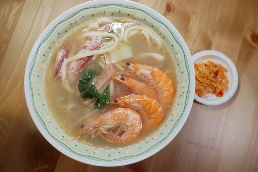【台北成功市場麵店推薦】現點現煮一極棒海鮮麵 超美味濃郁湯頭 銘記美食 【台北成功市場麵店推薦】現點現煮一極棒海鮮麵 超美味濃郁湯頭 銘記美食