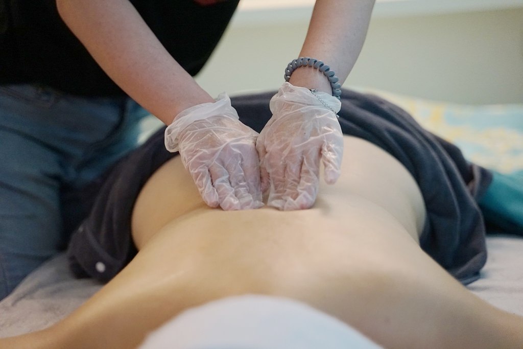 【桃園美胸SPA推薦】美胸按摩立即升級 激推舒背挺胸SPA 菲玲專業美胸spa 【桃園美胸SPA推薦】美胸按摩立即升級 激推舒背挺胸SPA 菲玲專業美胸spa