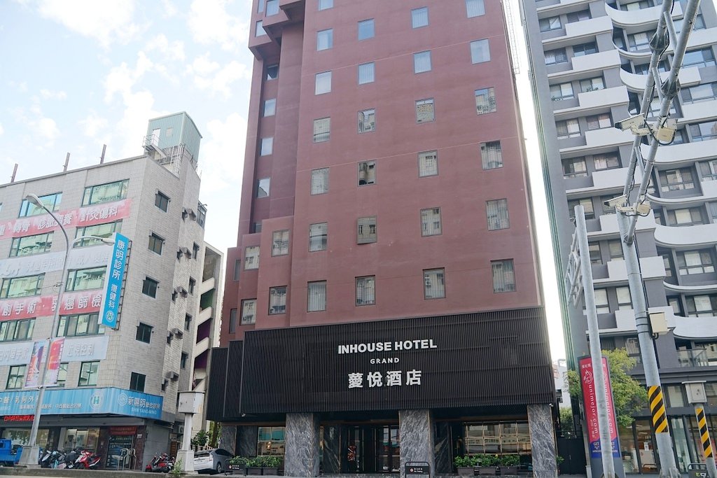 【台中商務飯店推薦】歐洲奢華風格 露天泳池+健身房 薆悅酒店五權館 【台中商務飯店推薦】歐洲奢華風格 露天泳池+健身房 薆悅酒店五權館
