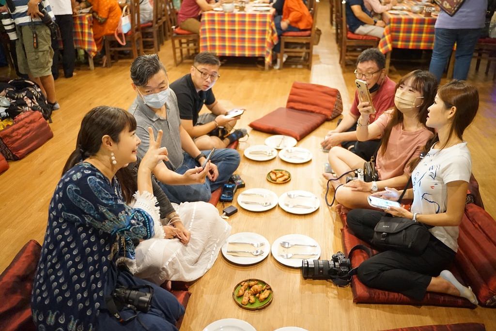 【泰國清邁必吃美食餐廳】Lanna蘭納帝王餐吃到飽 清邁傳統歌舞表演 老清邁文化中心【Euang Kam Sai Northern Thai Restaurant】 【泰國清邁必吃美食餐廳】Lanna蘭納帝王餐吃到飽 清邁傳統歌舞表演 老清邁文化中心【Euang Kam Sai Northern Thai Restaurant】