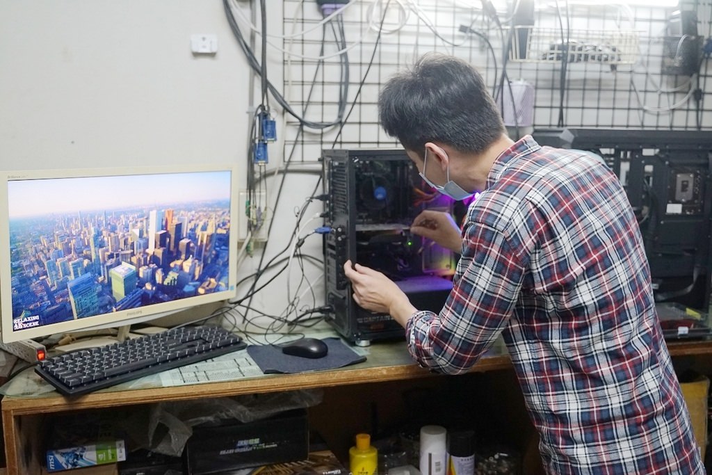 【高雄電腦組裝推薦】客製化電腦組裝服務 細心周全電腦維修 程傑電腦