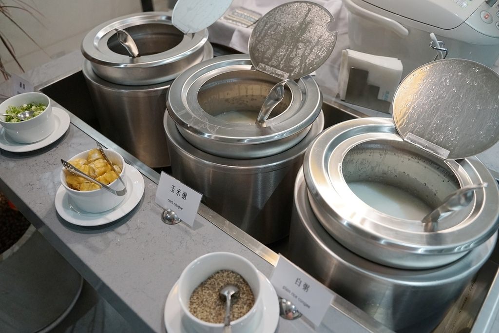 【桃園青埔飯店推薦】機場過境最美商務旅店 絕美落地窗泡湯美景 青埔商旅 CP HOTEL 【桃園青埔飯店推薦】機場過境最美商務旅店 絕美落地窗泡湯美景 青埔商旅 CP HOTEL