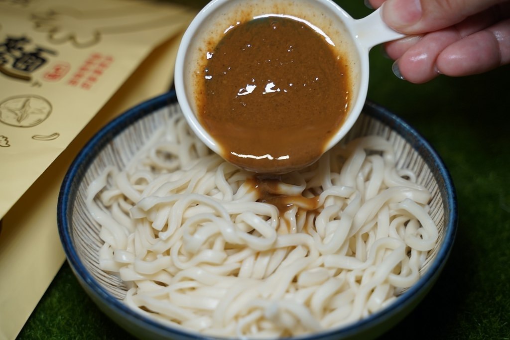 【網購乾拌麵推薦】傳統日曬製法台南關廟麵 ITQI國際風味評鑑星級殊榮 三男小食麵 【網購乾拌麵推薦】傳統日曬製法台南關廟麵 ITQI國際風味評鑑星級殊榮 三男小食麵