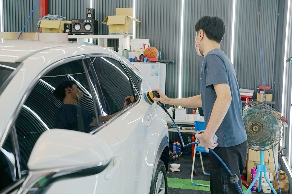 【竹北洗車打蠟推薦】豪華手工洗車+頂級棕櫚蠟 新竹第一間JOWUA特斯拉實體配件專賣店 洗來登竹北汽車美容中心 【竹北洗車打蠟推薦】豪華手工洗車+頂級棕櫚蠟 新竹第一間JOWUA特斯拉實體配件專賣店 洗來登竹北汽車美容中心