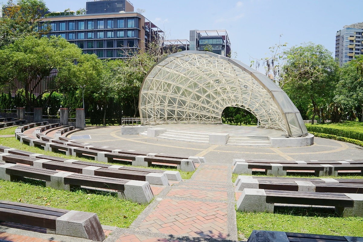 【台北免費景點推薦】國外遊客最愛台北必去景點 台灣最早園藝試驗機構 士林官邸