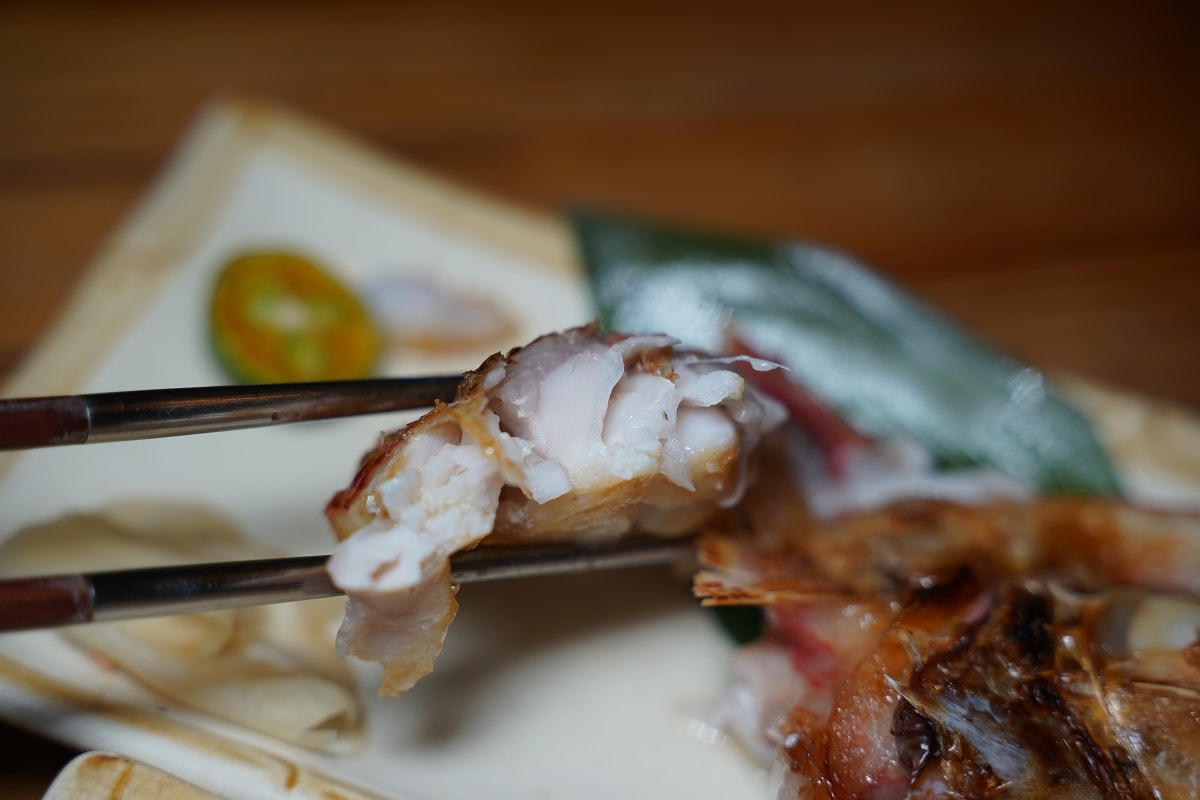 【台北八德路美食餐廳推薦】高CP值日式無菜單料理 極上豪華剌身盛合+活體海鮮和牛 建一食堂