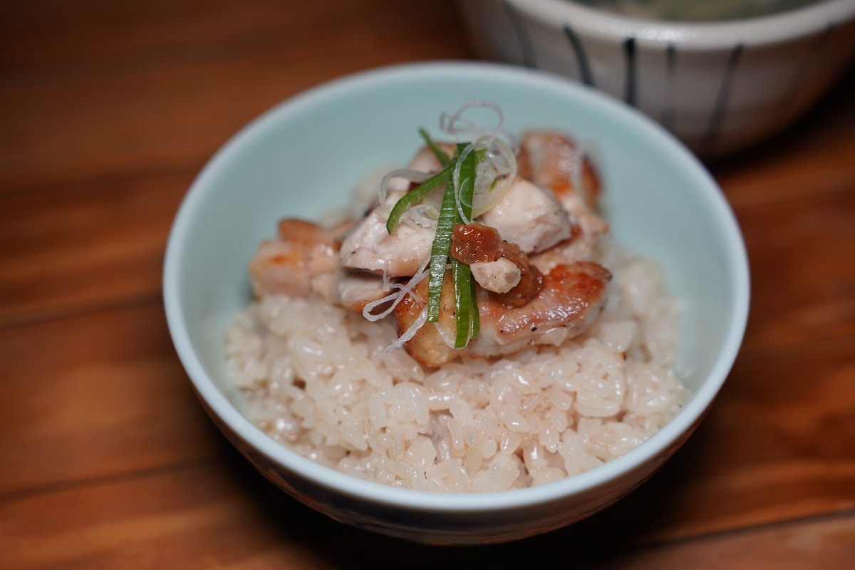 【台北八德路美食餐廳推薦】高CP值日式無菜單料理 極上豪華剌身盛合+活體海鮮和牛 建一食堂