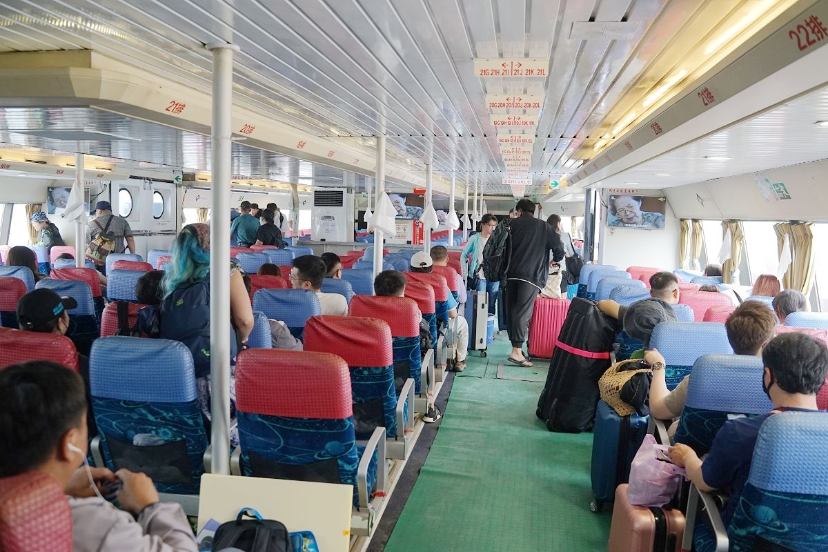 【台東來往綠島交通方式介紹」台東富岡漁港搭乘凱旋客輪心得分享 台東富岡漁港 – 綠島南寮漁港