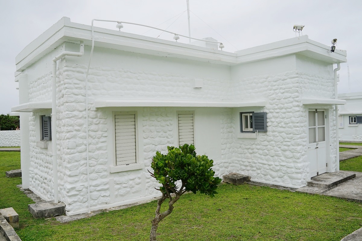 【綠島網美景點推薦】始建於西元1939年 地中海風格IG打卡必訪 綠島燈塔 - 第3張圖 【綠島網美景點推薦】始建於西元1939年 地中海風格IG打卡必訪 綠島燈塔