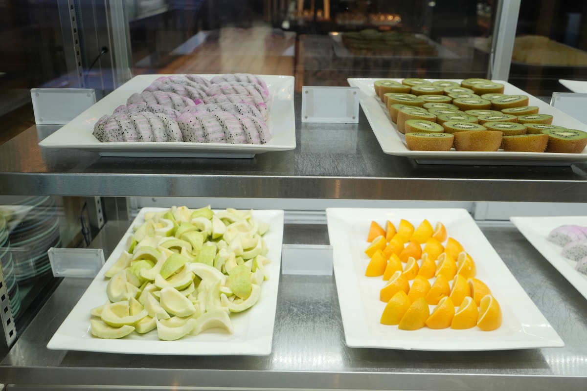 【Cozzi Market 逸·市集】青埔吃到飽餐廳推薦 海邊碼頭市集八大主題餐區全新進化