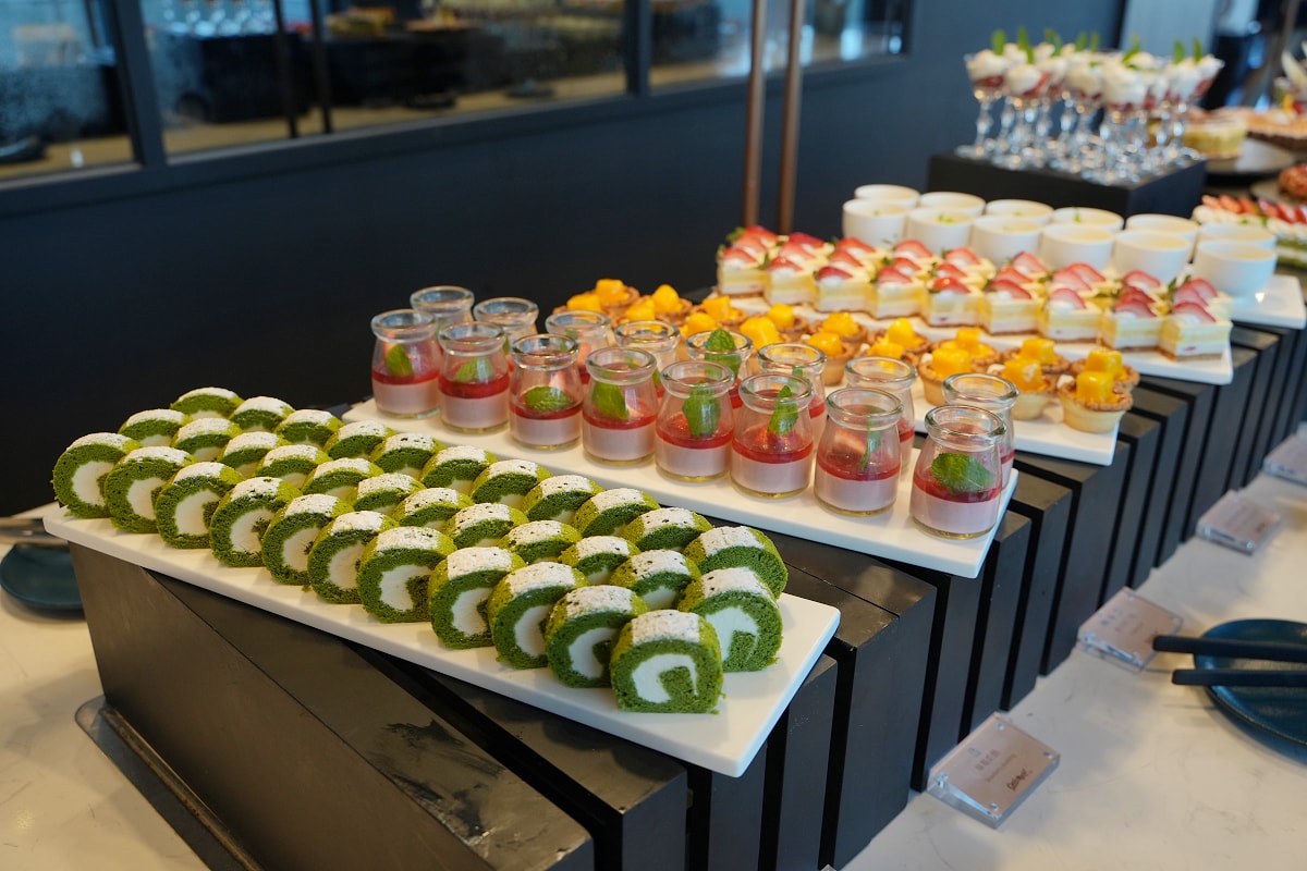 【Cozzi Market 逸·市集】青埔吃到飽餐廳推薦 海邊碼頭市集八大主題餐區全新進化