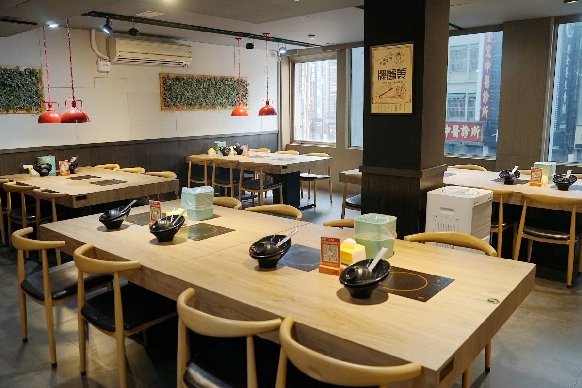 【桃園火鍋吃到飽推薦】日本生食級生蠔/青龍龍蝦吃到飽 桃園聚餐慶生包廂用餐首選 孫太太嚴選超市火鍋桃園店