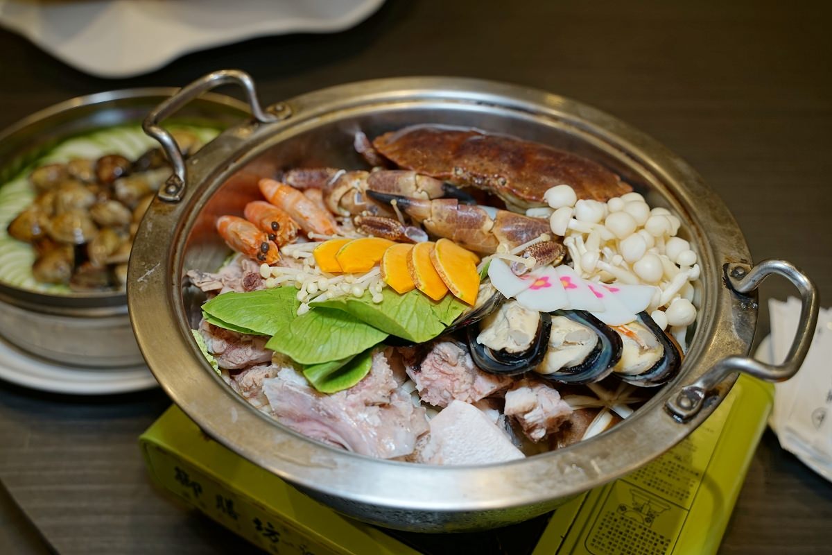 【三峽聚餐餐廳推薦】三峽父親節餐廳好選擇 基隆崁仔頂新鮮漁貨 東街日本料理新北三峽店