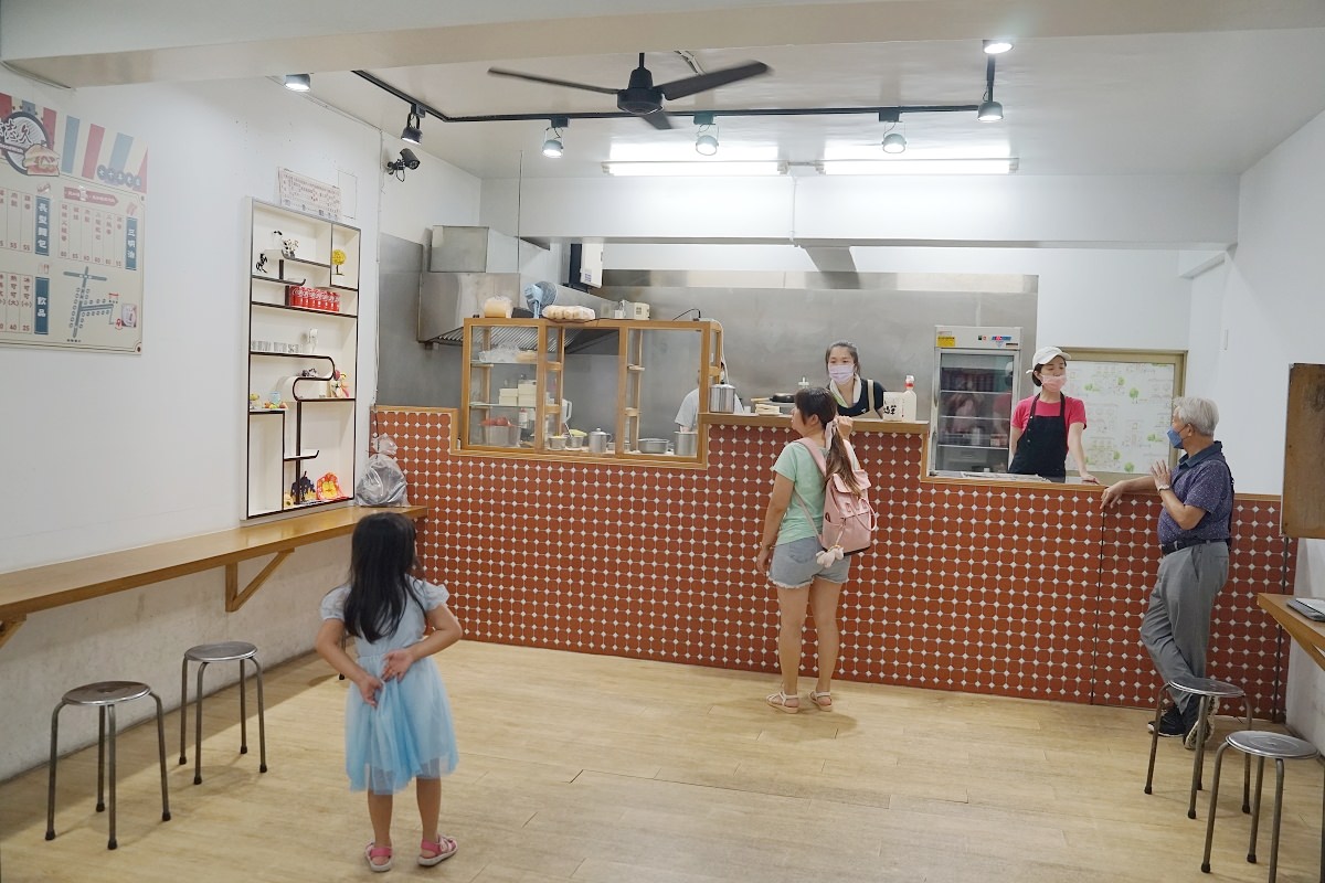 【基隆碳烤三明治推薦】原基隆廟口夜市九號攤 基隆500碗美食店家 素志久碳烤三明治