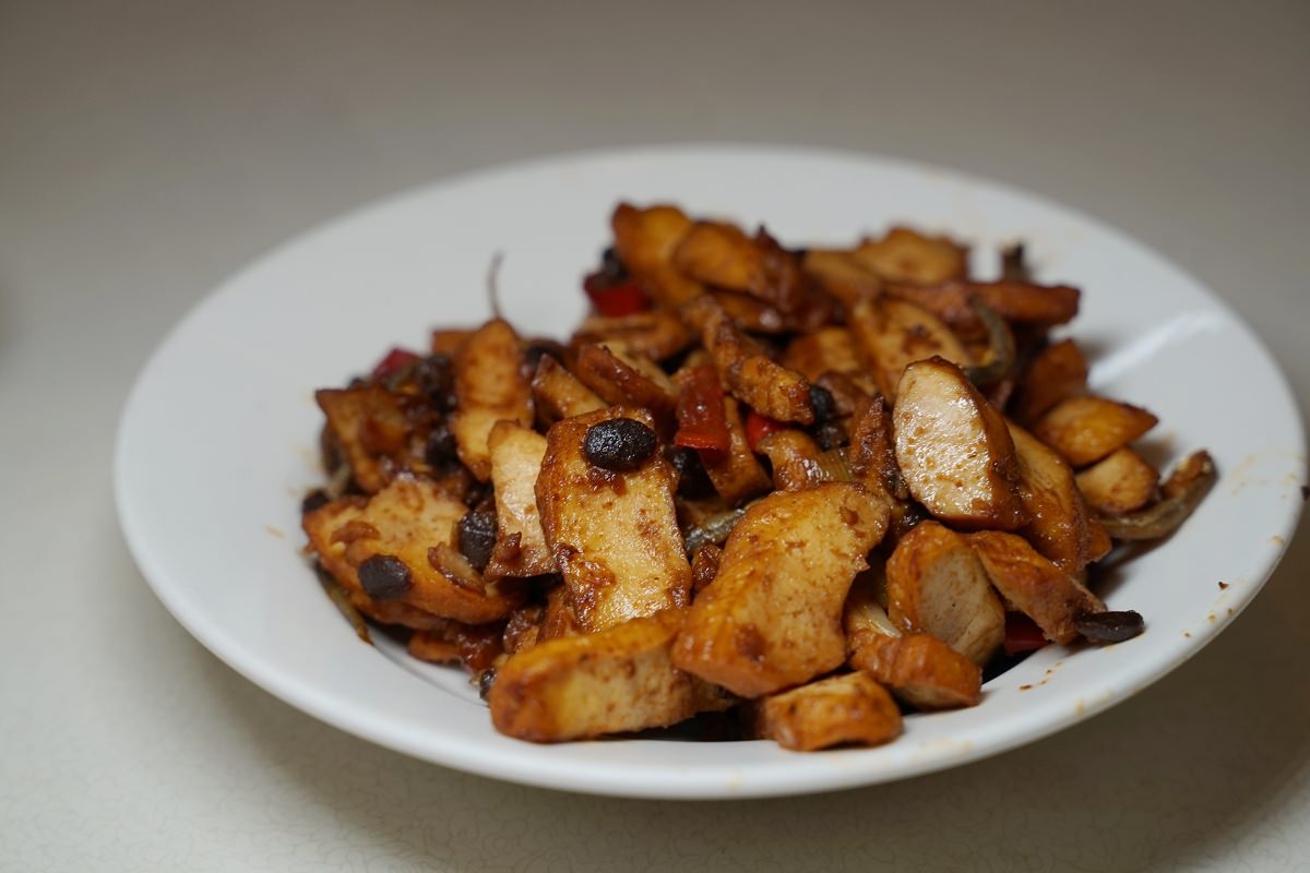 【台中梧棲美食餐廳推薦】高CP值桌菜料理聚餐好選擇 Google評價破5000則 梧棲來來海鮮餐廳