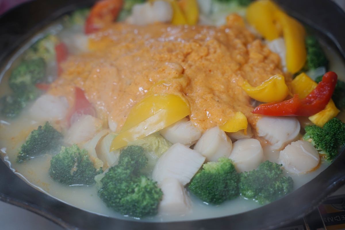 【台中梧棲美食餐廳推薦】高CP值桌菜料理聚餐好選擇 Google評價破5000則 梧棲來來海鮮餐廳
