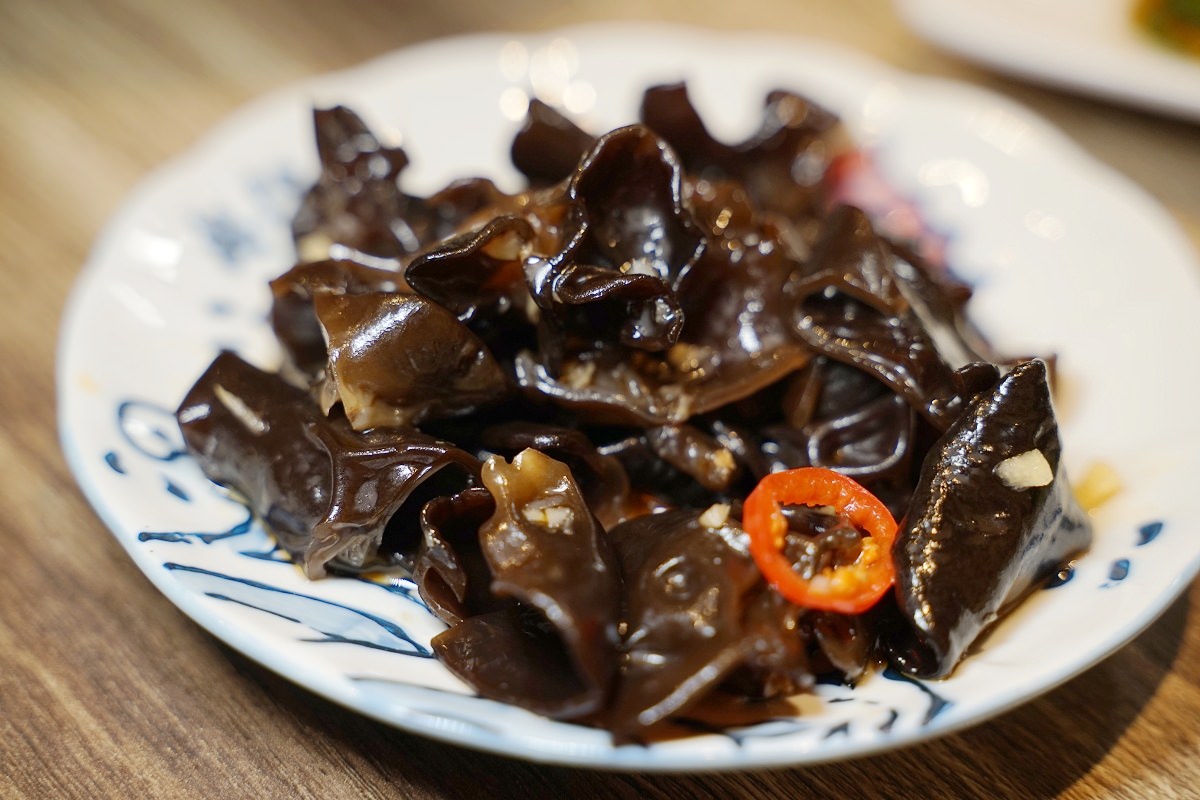 【台北行天宮美食推薦】鄰近中山國小捷運站 自家漁船新鮮小卷海鮮粥 江家深澳小漁村海鮮料理 - 第19張圖 【台北行天宮美食推薦】鄰近中山國小捷運站 自家漁船新鮮小卷海鮮粥 江家深澳小漁村海鮮料理