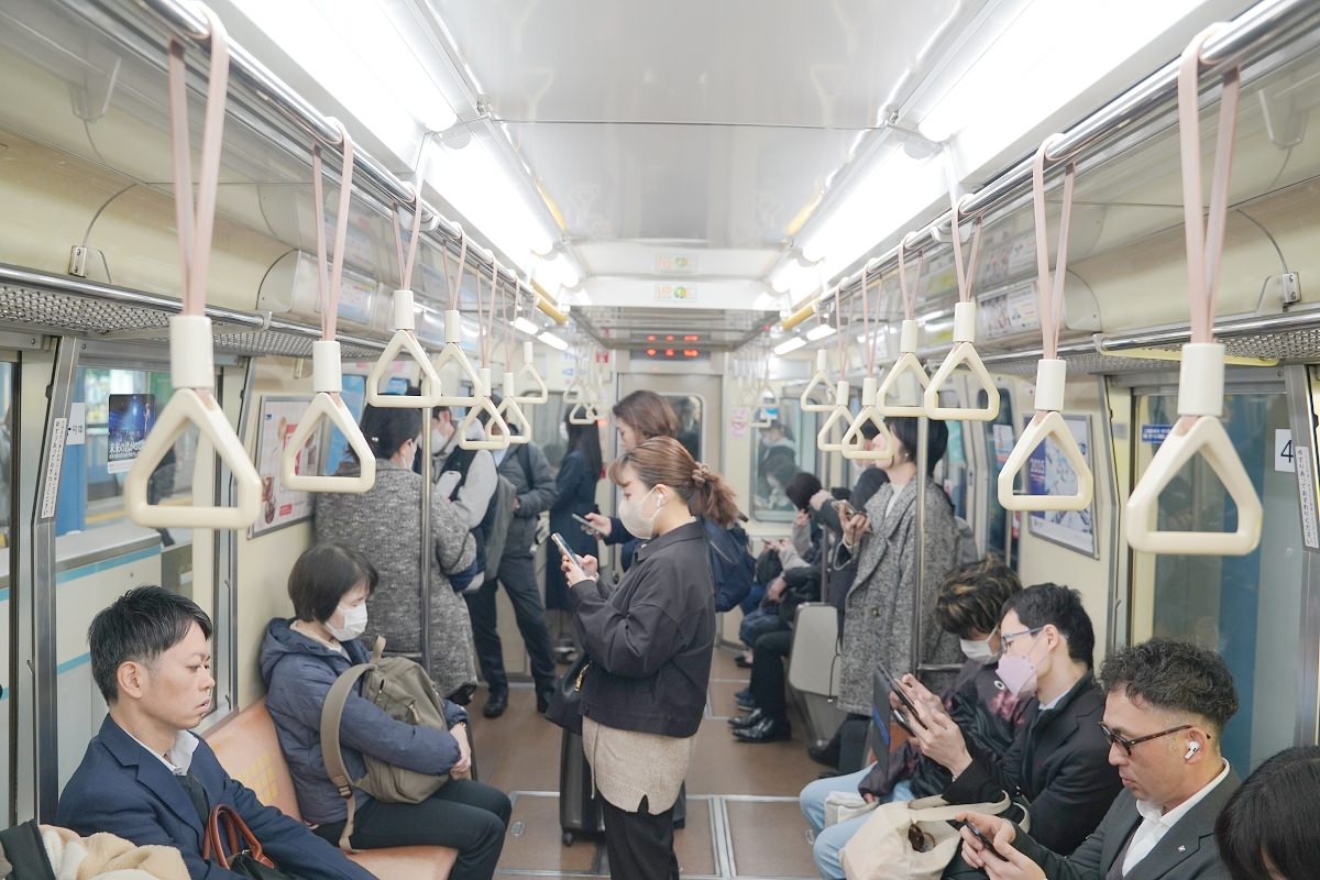 【日本環球影城交通路線心得分享】從大阪市區心齋橋到大阪環球影城 長堀鶴見綠地線轉JR夢咲線實地路線分享 - 第6張圖 【日本環球影城交通路線心得分享】從大阪市區心齋橋到大阪環球影城 長堀鶴見綠地線轉JR夢咲線實地路線分享
