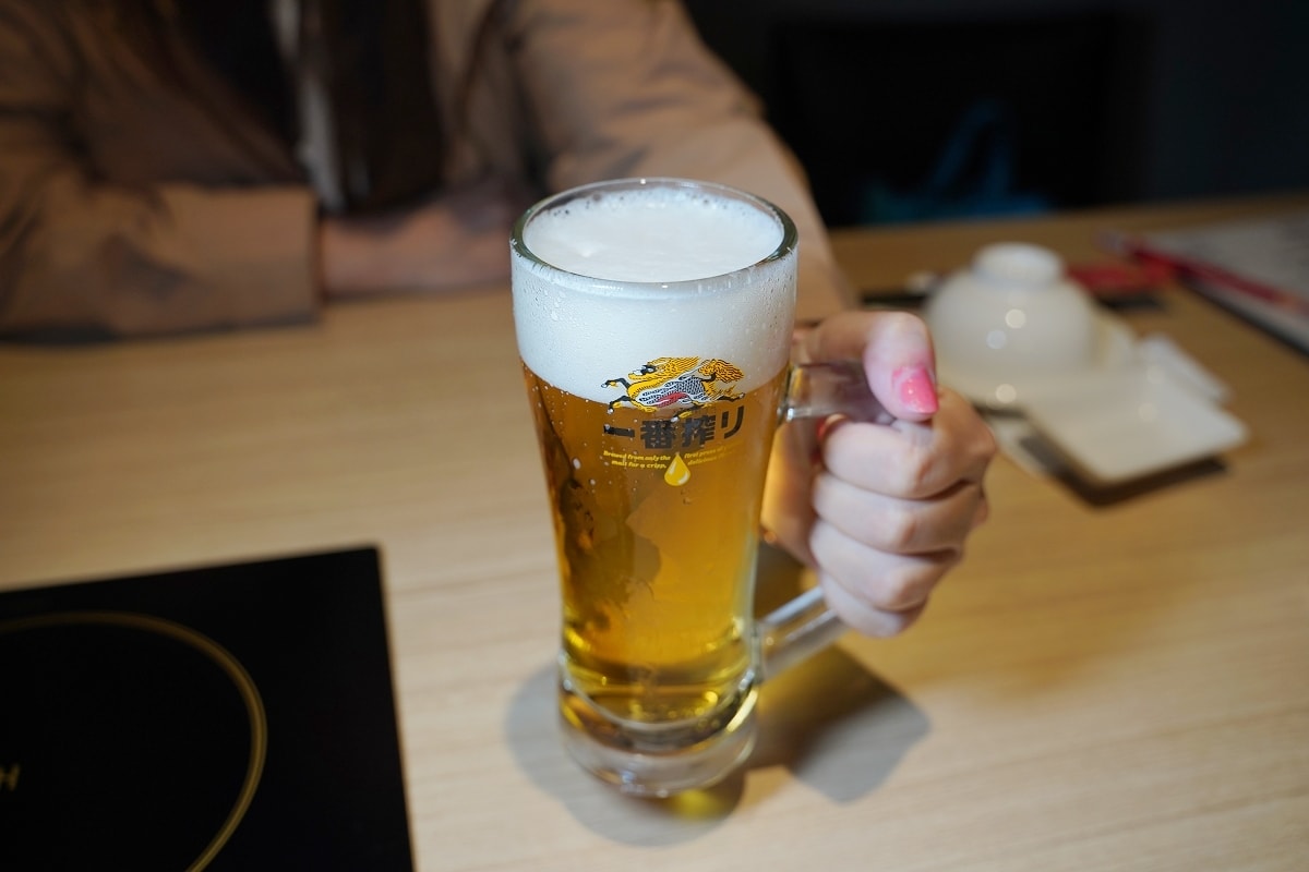 【中壢SOGO居酒屋推薦】新鮮漁獲海鮮烤海魚料理 人氣第一牛筋鍋/招牌手羽先美味必點 海柒居酒屋