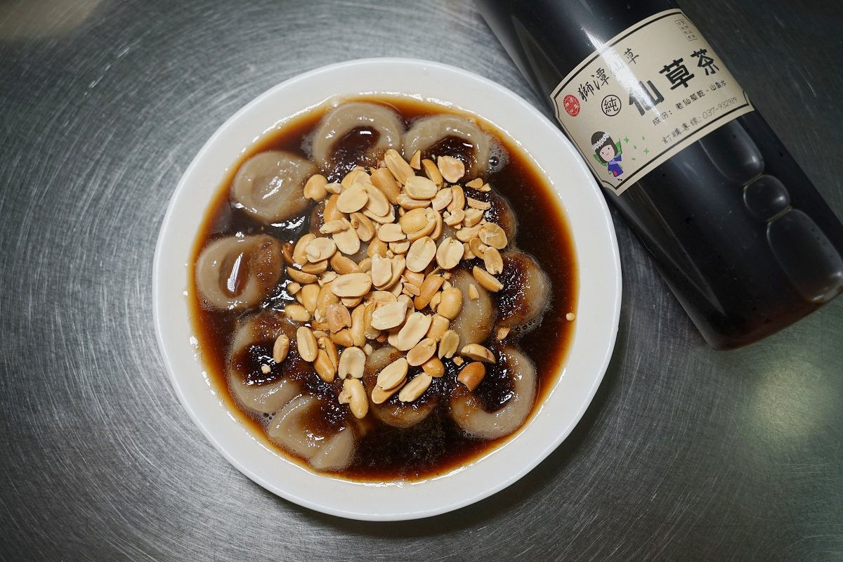 【苗栗獅潭美食餐廳推薦】全台唯一炸仙草 在地六十年老店 獅潭仙草 - 第6張圖 【苗栗獅潭美食餐廳推薦】全台唯一炸仙草 在地六十年老店 獅潭仙草
