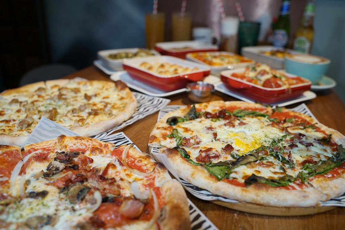【台北東區聚餐餐廳推薦】台北第一家窯烤手工Pizza 餐點種類多台北慶生首選 瑪莉珍披薩吧大安店二訪 - 第26張圖 【台北東區聚餐餐廳推薦】台北第一家窯烤手工Pizza 餐點種類多台北慶生首選 瑪莉珍披薩吧大安店二訪