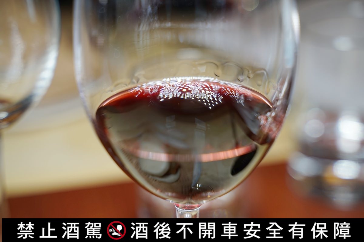 【全球知名葡萄酒釀酒大師 Michel Rolland 首度訪台品鑑交流會心得分享】品嚐「最牛飛行釀酒師」米歇爾‧羅蘭 R&G葡萄酒