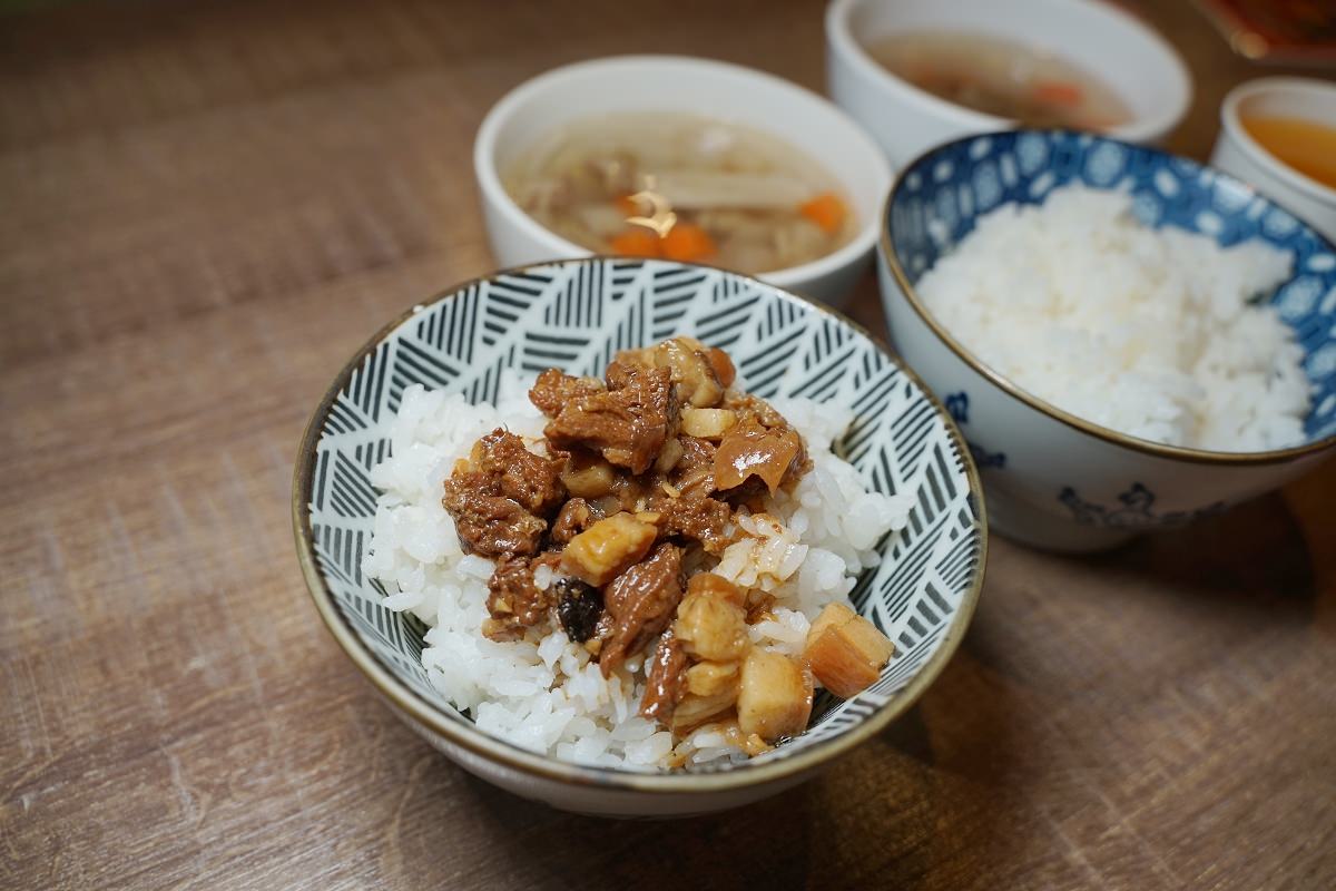 【林口牛排館推薦】冷藏濕式熟成日式牛排 牛滷飯/湯品/飲料/冰淇淋吃到飽 炙り庵 steak 牛排林口店
