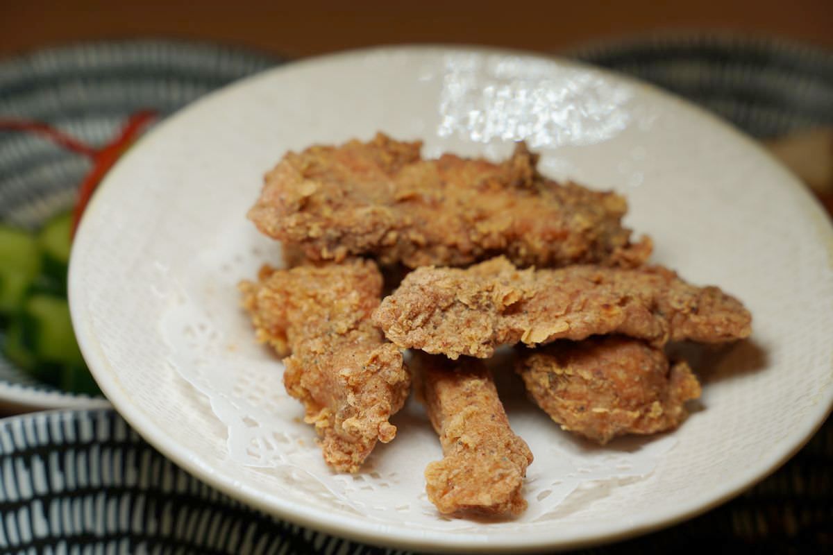 【台北微風南山美食推薦】新加坡「樂蝦拉麵」登台 全台第一家有「鑊氣」蝦湯拉麵 老虎蝦整尾烘烤研磨蝦味三重奏 12/15微風南山B2開賣首五日買一送一 - 第15張圖 【台北微風南山美食推薦】新加坡「樂蝦拉麵」登台 全台第一家有「鑊氣」蝦湯拉麵 老虎蝦整尾烘烤研磨蝦味三重奏 12/15微風南山B2開賣首五日買一送一