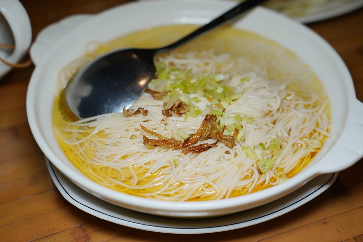 【貓空美食餐廳推薦】貓空夜景餐廳好選擇 美味必點茶油麵線/清川觀音蝦/觀音棒棒雞湯 貓空四哥的店 - 第5張圖 【貓空美食餐廳推薦】貓空夜景餐廳好選擇 美味必點茶油麵線/清川觀音蝦/觀音棒棒雞湯 貓空四哥的店