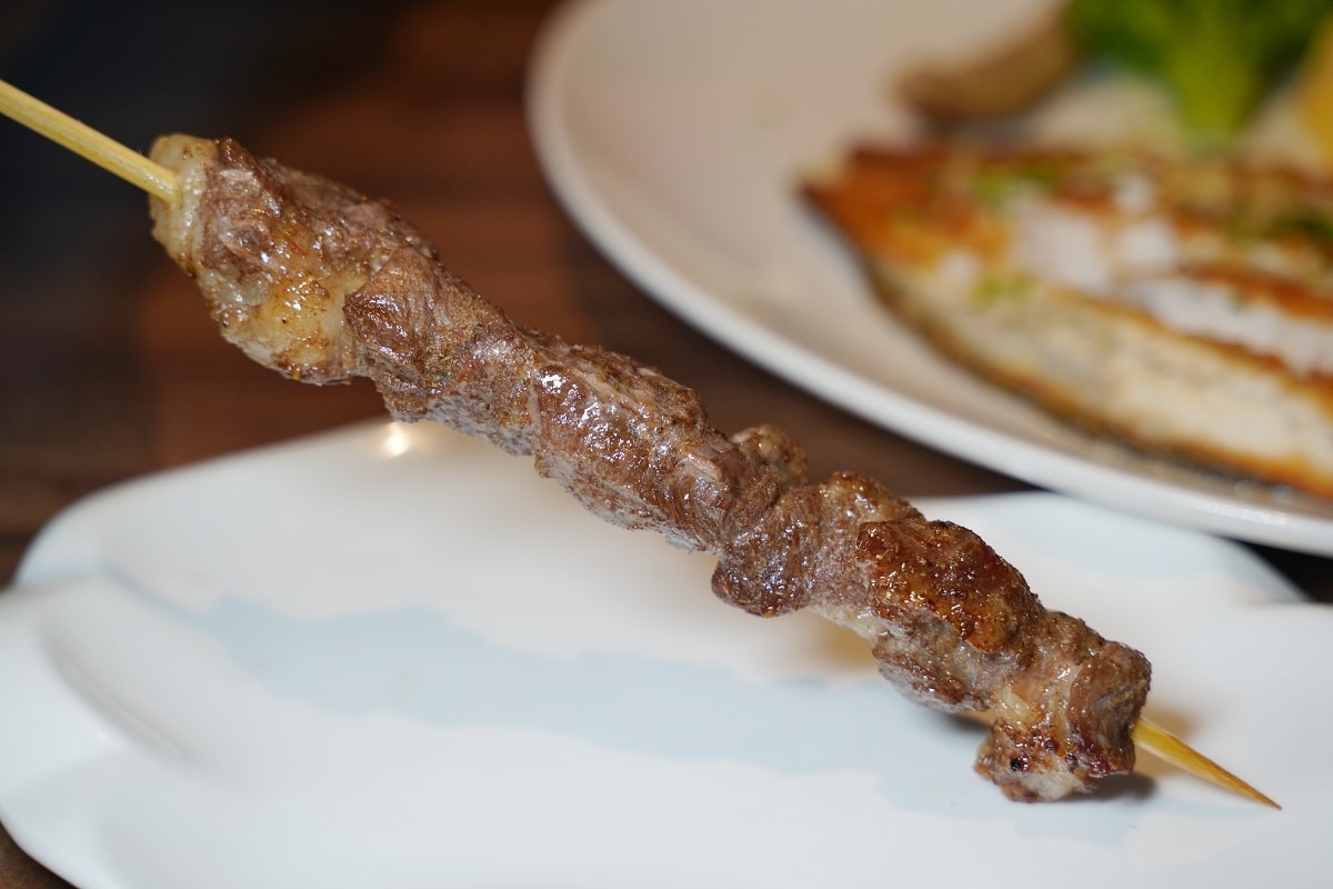 【台北牛排館推薦】六張犁美食好選擇 2023盤點美旗林推薦台北炭烤牛排 亨利客原味炭烤牛排