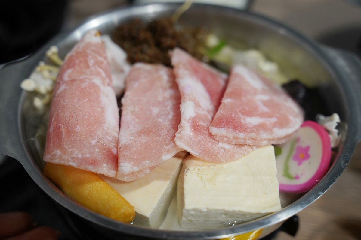 【過嶺小火鍋推薦】滷肉飯/王子麵/冬粉/冷飲/冰淇淋無限量供應吃到飽 米島小火鍋過嶺店 - 第13張圖 【過嶺小火鍋推薦】滷肉飯/王子麵/冬粉/冷飲/冰淇淋無限量供應吃到飽 米島小火鍋過嶺店