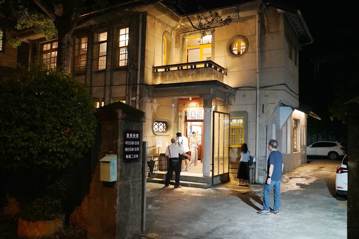 【新竹關西麵食館推薦】關西老鎮長巴洛克式風格洋房 關西最美麵店 一銀麵 - 第2張圖 【新竹關西麵食館推薦】關西老鎮長巴洛克式風格洋房 關西最美麵店 一銀麵