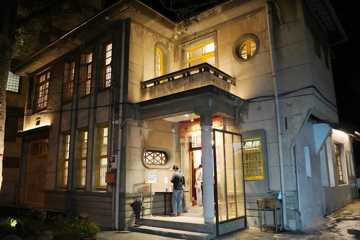 【新竹關西麵食館推薦】關西老鎮長巴洛克式風格洋房 關西最美麵店 一銀麵 - 第3張圖 【新竹關西麵食館推薦】關西老鎮長巴洛克式風格洋房 關西最美麵店 一銀麵