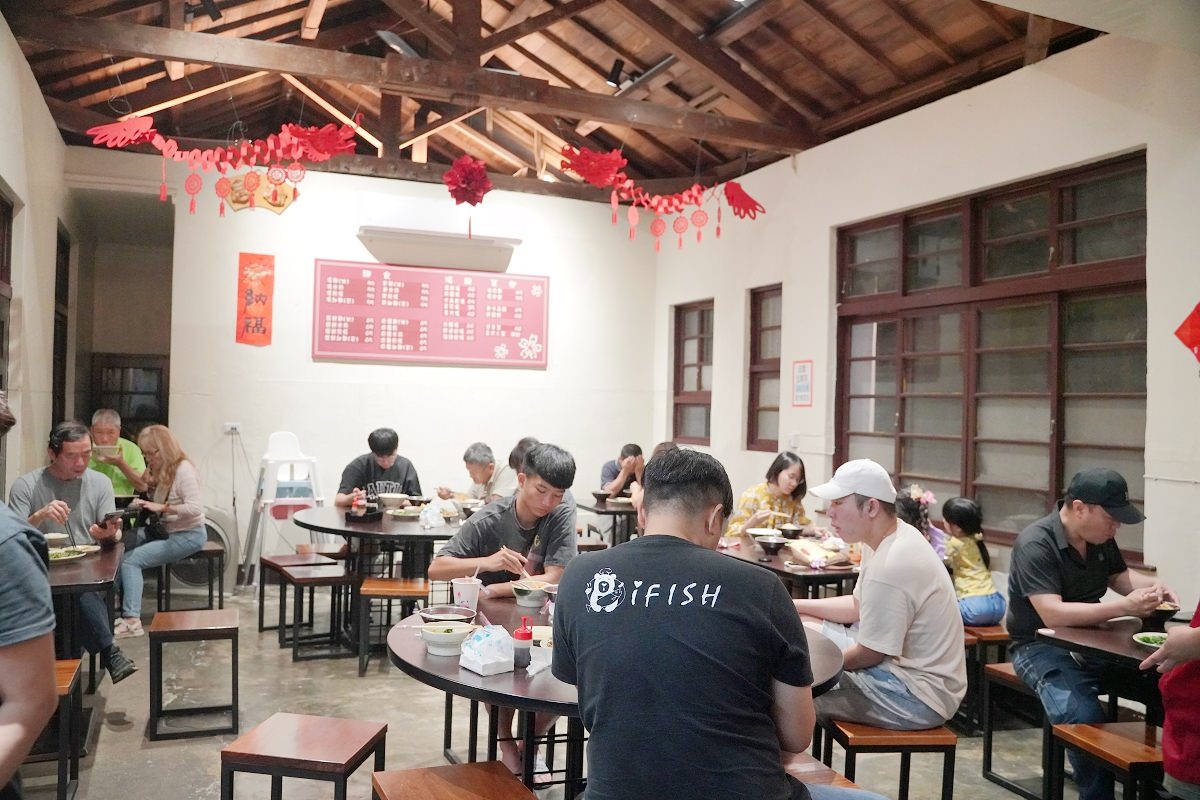 【新竹關西麵食館推薦】關西老鎮長巴洛克式風格洋房 關西最美麵店 一銀麵 - 第4張圖 【新竹關西麵食館推薦】關西老鎮長巴洛克式風格洋房 關西最美麵店 一銀麵