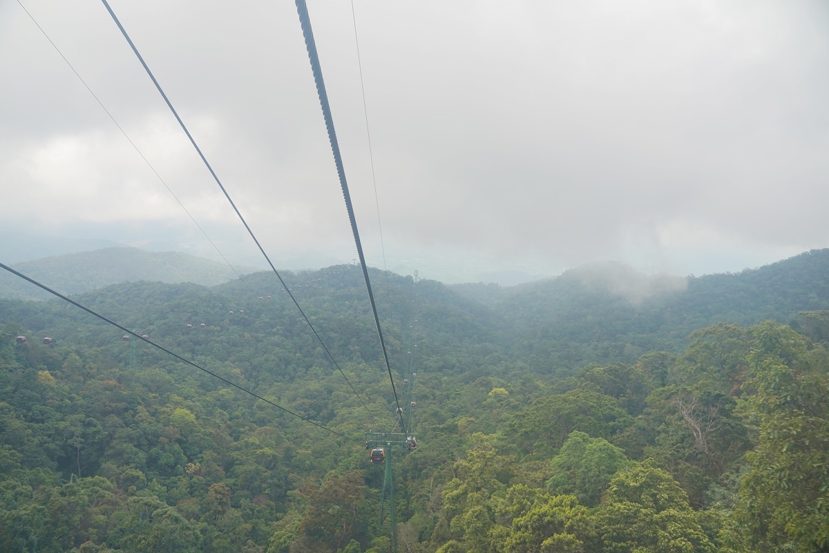 【峴港必去景點推薦】百年歷史中越巴拿山 Ba Na Hills 世界上最長不間斷單軌纜車 峴港巴拿山太陽世界