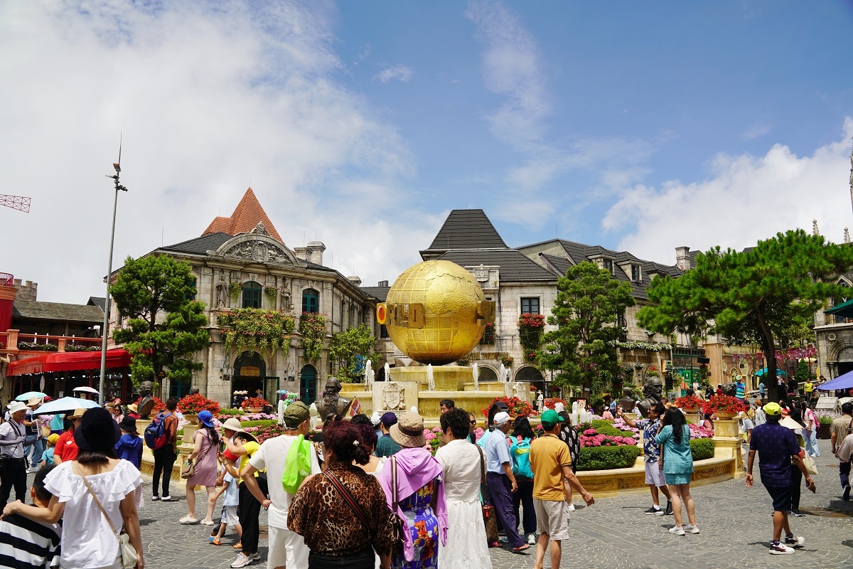 【峴港必去景點推薦】百年歷史中越巴拿山 Ba Na Hills 世界上最長不間斷單軌纜車 峴港巴拿山太陽世界