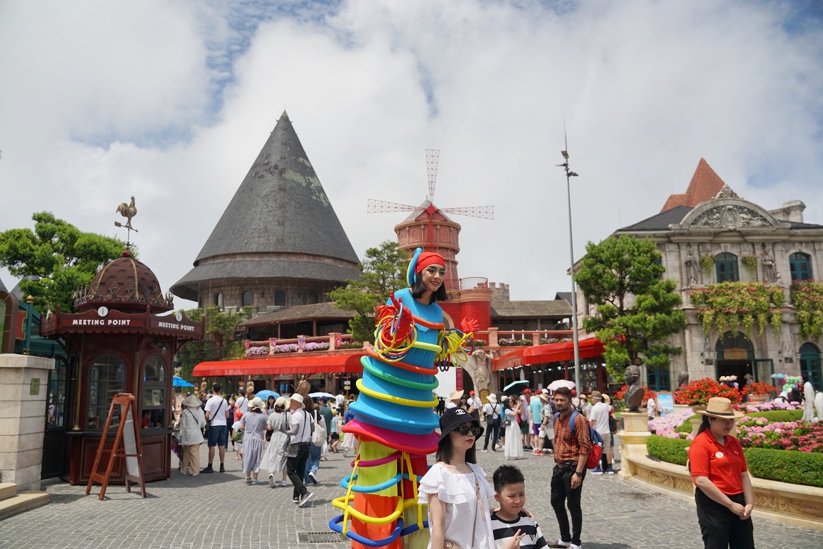 【峴港必去景點推薦】百年歷史中越巴拿山 Ba Na Hills 世界上最長不間斷單軌纜車 峴港巴拿山太陽世界