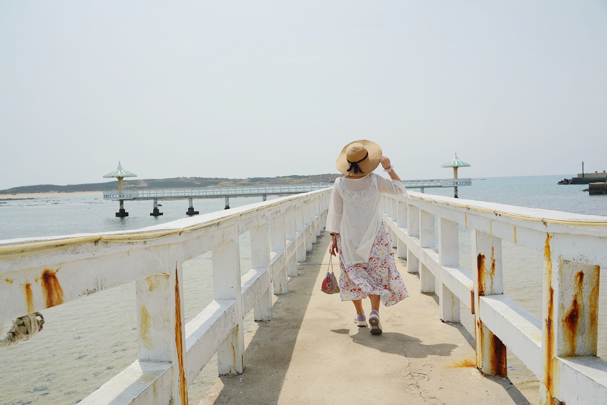【澎湖網美景點推薦】創建於民國85年 漲潮退潮盡收美景 小池角雙曲橋