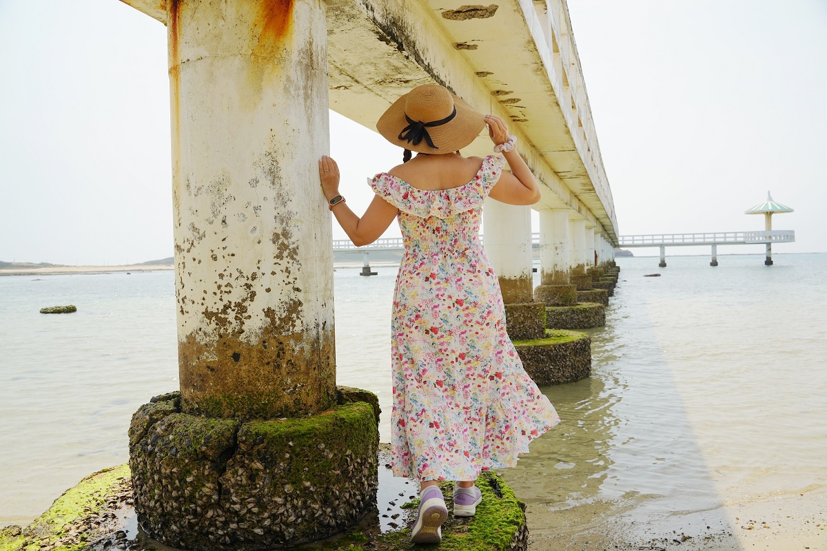 【澎湖網美景點推薦】創建於民國85年 漲潮退潮盡收美景 小池角雙曲橋