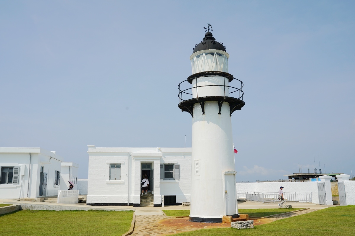 【澎湖免費景點推薦】臺灣最古老燈塔之一初建於1778年 澎湖本島最遠網美景點 漁翁島燈塔(西嶼燈塔)