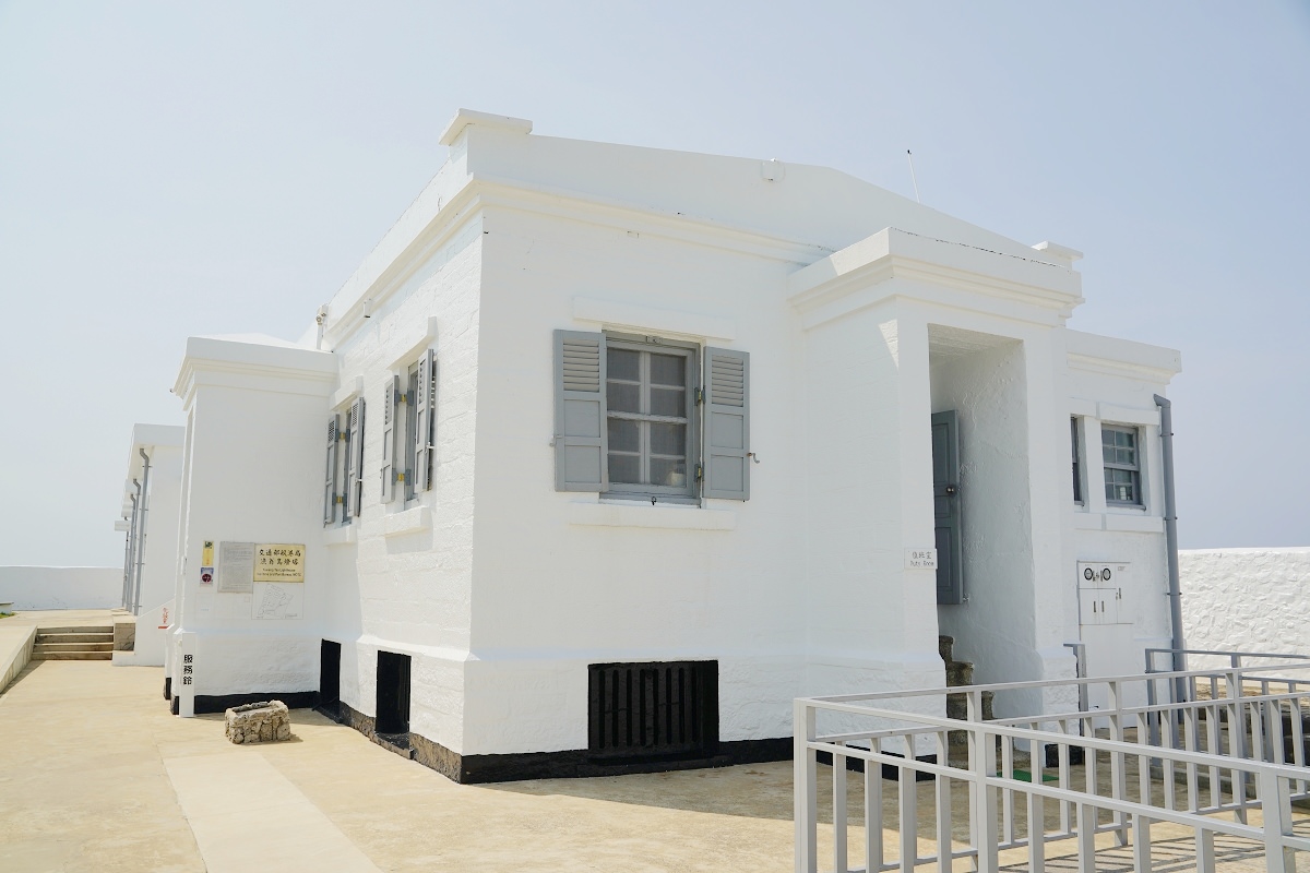 【澎湖免費景點推薦】臺灣最古老燈塔之一初建於1778年 澎湖本島最遠網美景點 漁翁島燈塔(西嶼燈塔)