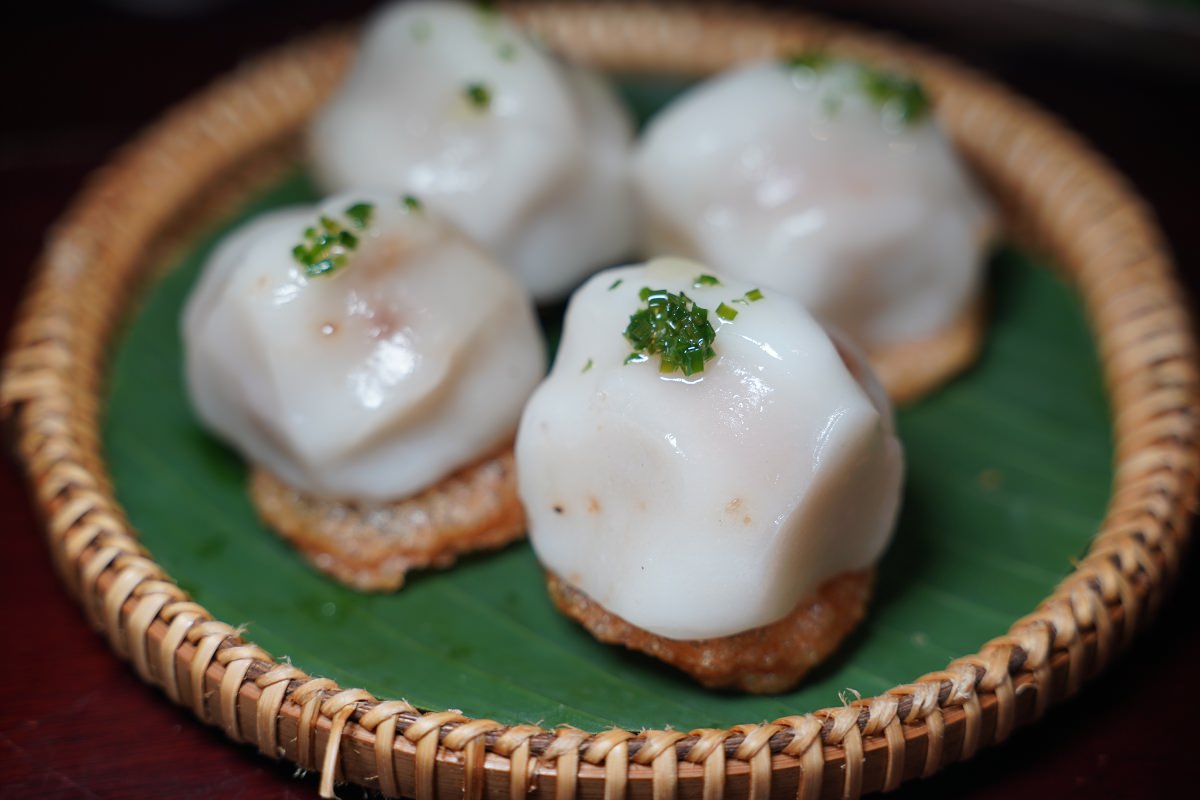 【峴港越南料理餐廳推薦】傳統手藝越南道地家鄉菜 Google好評9000則4.1顆星 峴港蘭夫人越南餐廳 Nhà hàng Madame Lân