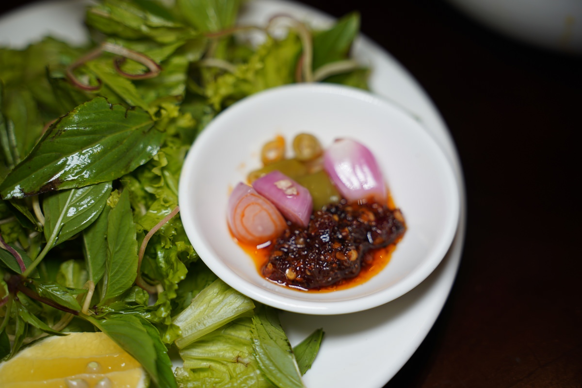 【峴港越南料理餐廳推薦】傳統手藝越南道地家鄉菜 Google好評9000則4.1顆星 峴港蘭夫人越南餐廳 Nhà hàng Madame Lân