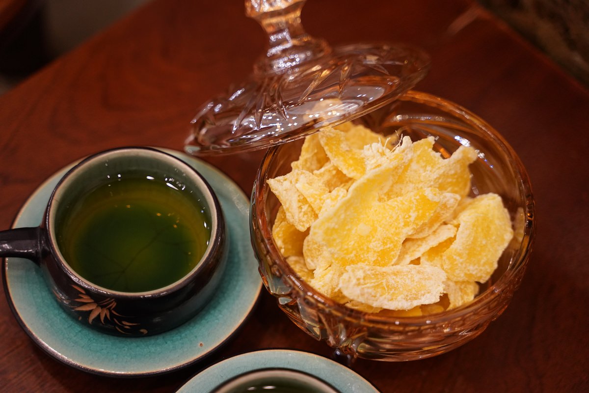 【峴港SPA按摩推薦】泡腳/指壓/油壓/熱石按摩/越式按摩 高級SPA包廂按摩平價消費 Huong Tram Spa - 第4張圖 【峴港SPA按摩推薦】泡腳/指壓/油壓/熱石按摩/越式按摩 高級SPA包廂按摩平價消費 Huong Tram Spa